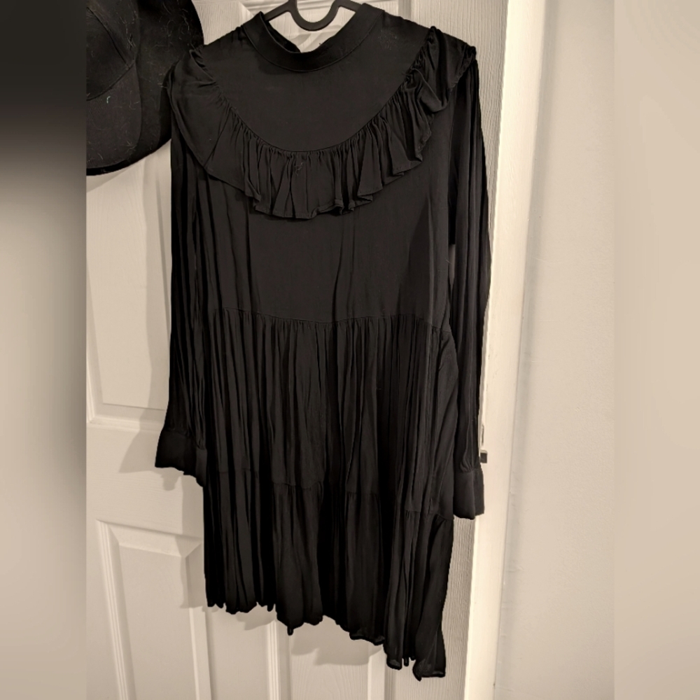 Zara chiffon like dress